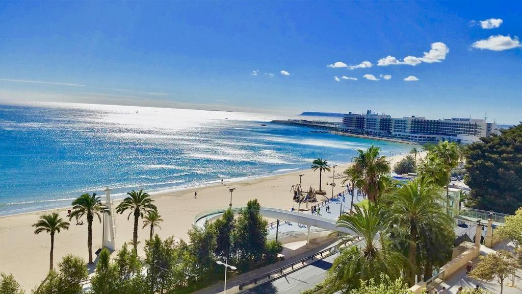 Charming Apartment In Alicante Near The Sea & City Center Екстериор снимка